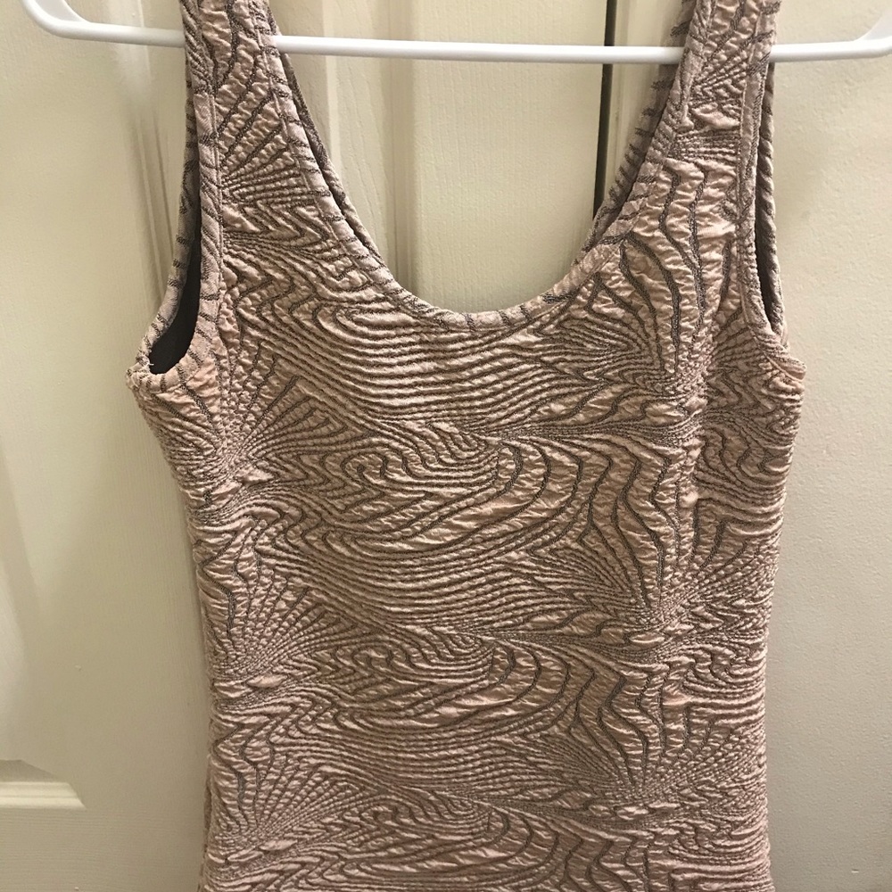 BKE tank top EUC